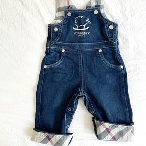 Baby clothes